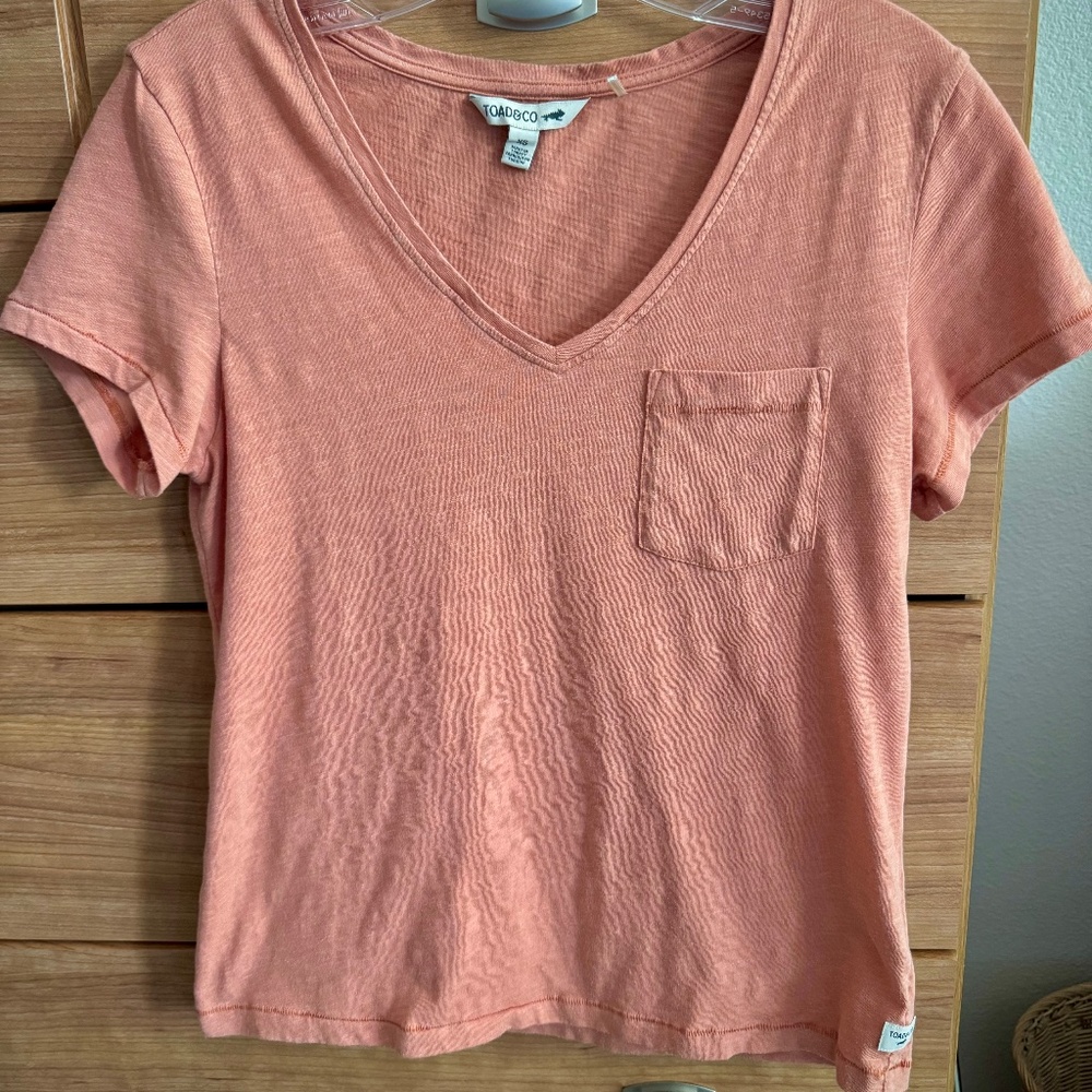 Toad&Co Organic Cotton V-neck Pocket Tee XS
